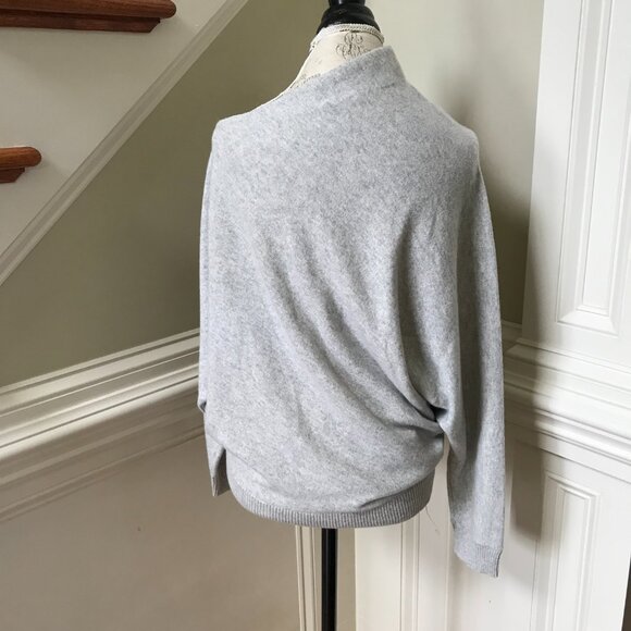Lafayette 148 New York Cashmere Drape Sweater Womens Medium Large Gray Pullover - Picture 9 of 10